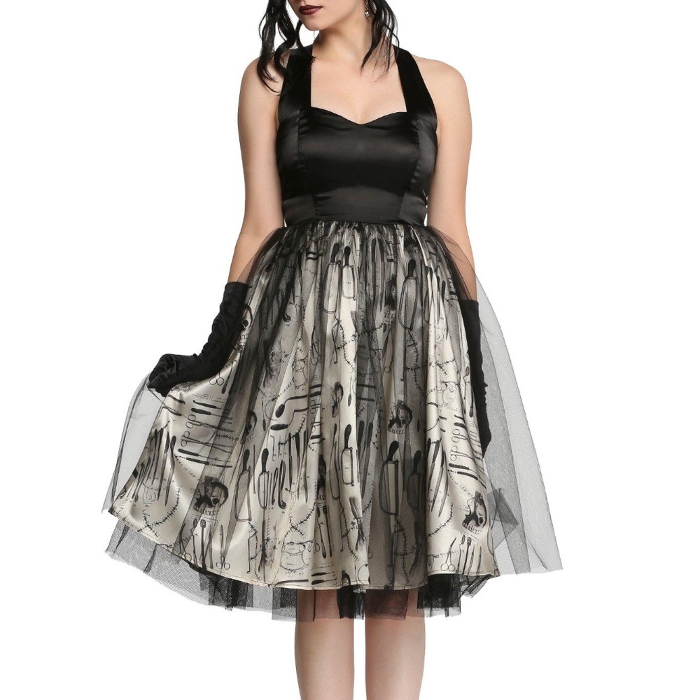 Hot Topic American Horror Story Asylum Doctor Dress Small